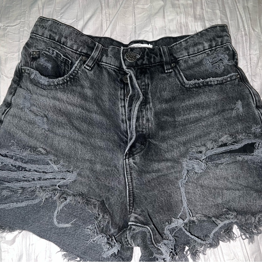 black jean shorts